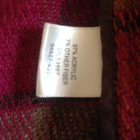 Vest - Picture 3 of 6